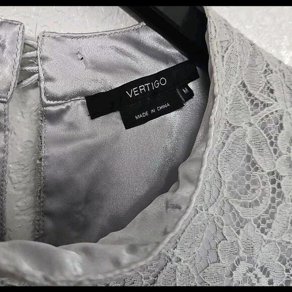 Vertigo Women's Top Crochet / Lace Blouse Black Header Grey Floral Size M (3) - Picture 3 of 4